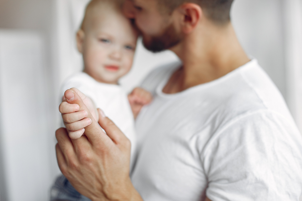 Paternity Lawyer in Miami | Establish, Disestablish & Parenting